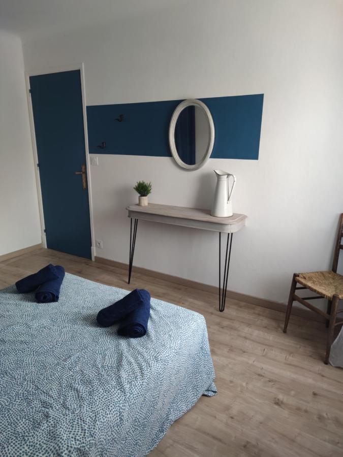 Apartament Les Plantades Aveyronnaises Saint-Georges-de-Luzençon Zewnętrze zdjęcie
